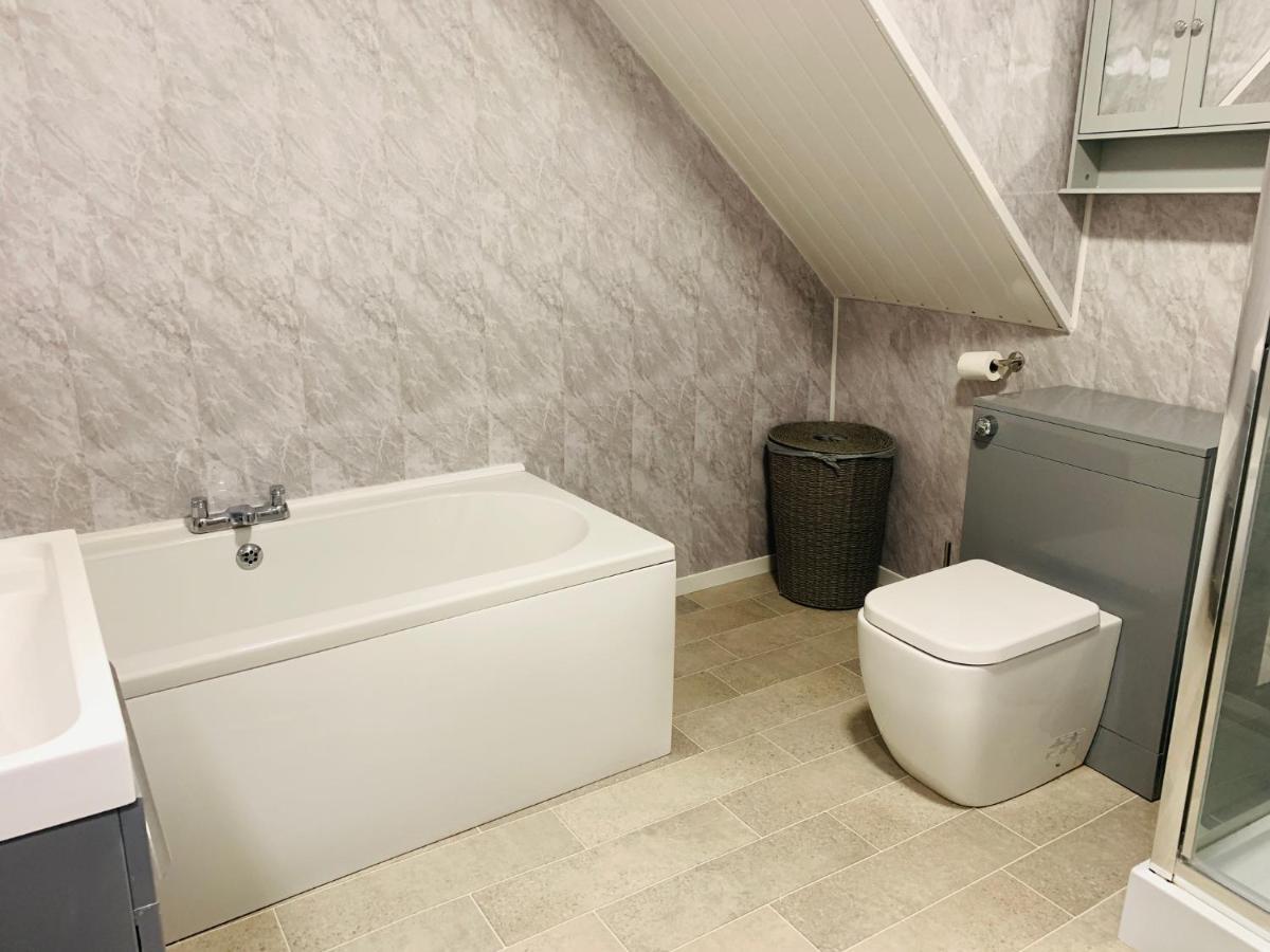 The Whitehouse Holiday Apartments Blackpool Buitenkant foto