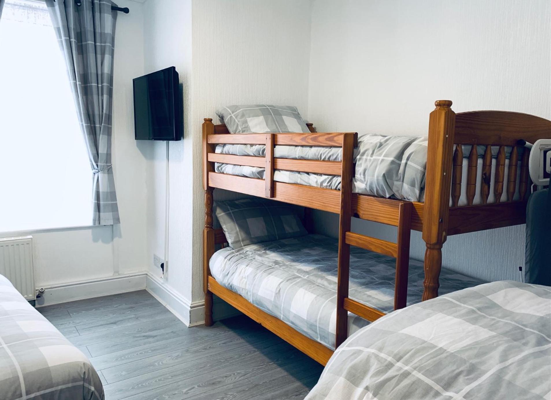 The Whitehouse Holiday Apartments Blackpool Buitenkant foto