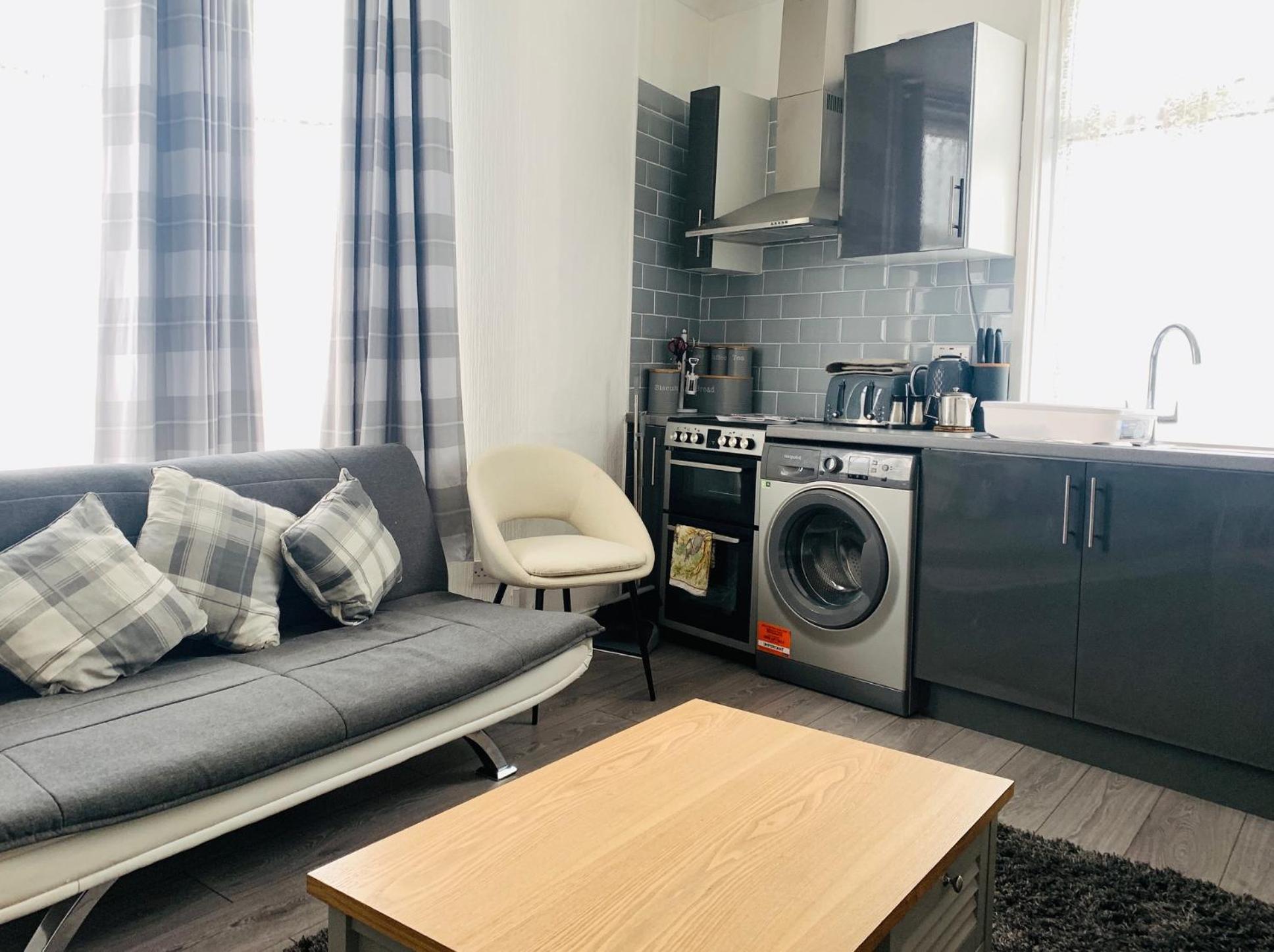 The Whitehouse Holiday Apartments Blackpool Buitenkant foto
